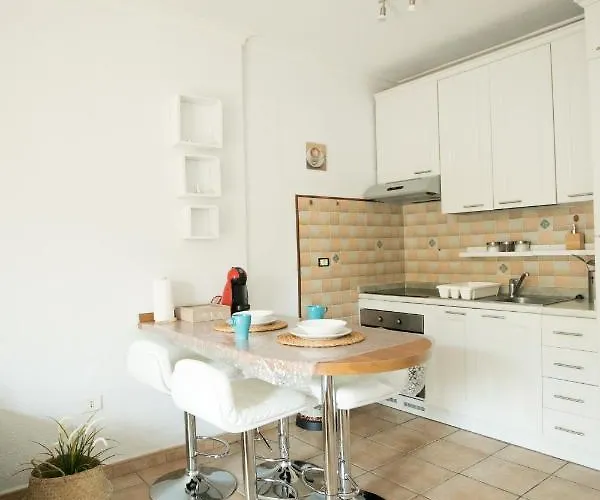 Njoylife * Costa Adeje (Tenerife)